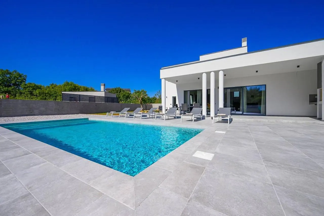 Villa L' Escapade By Istrialux Režanci 0*,